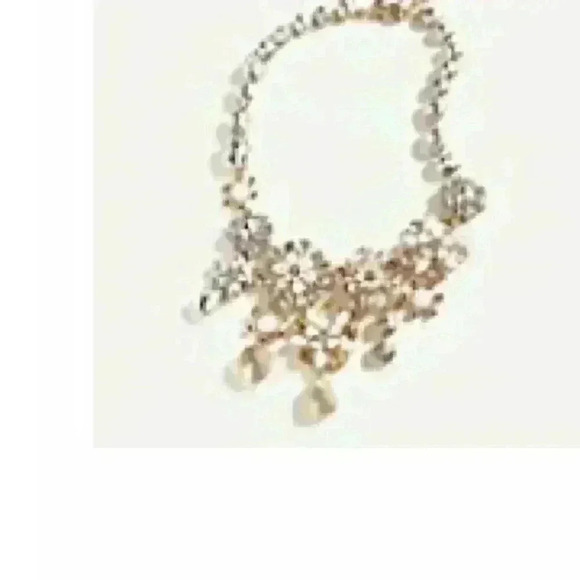 J Crew New Flower Boom Statement Necklace - Picture 7 of 11